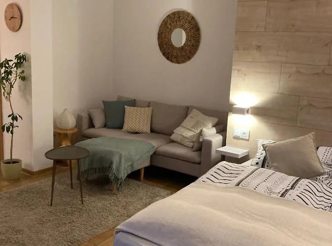 Treinen Ramona * Riol